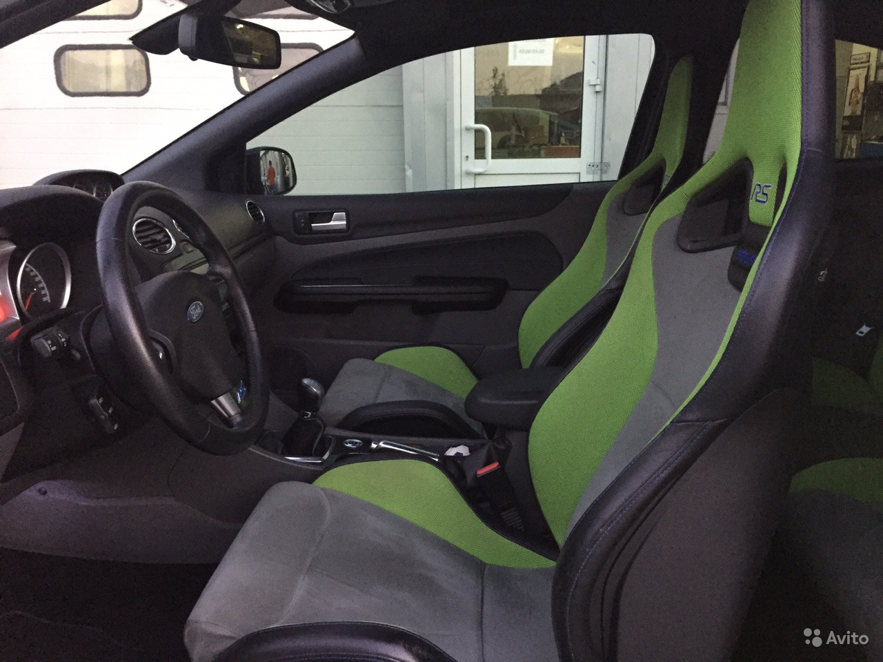 ford focus rs 2010 interior